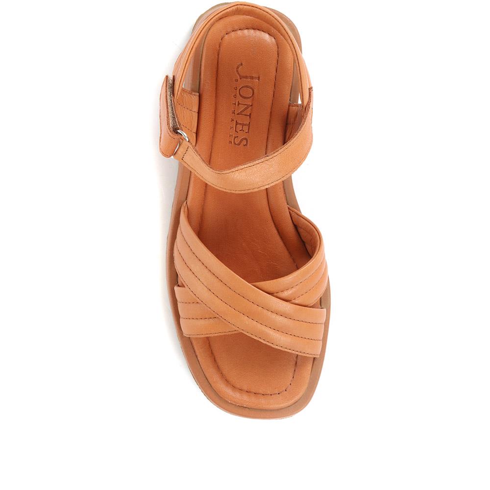 Tan