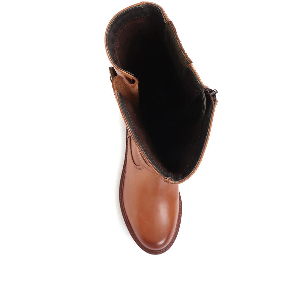 Tan