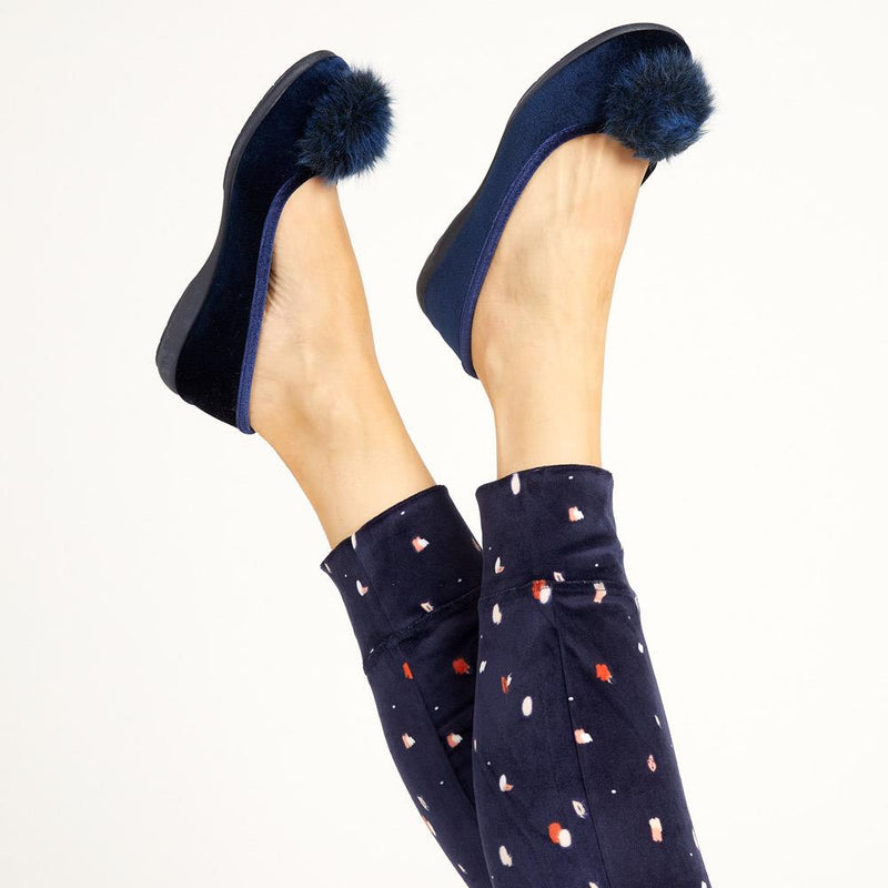 Pom slippers cheap