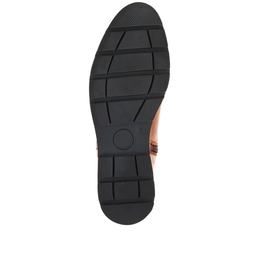 Tan