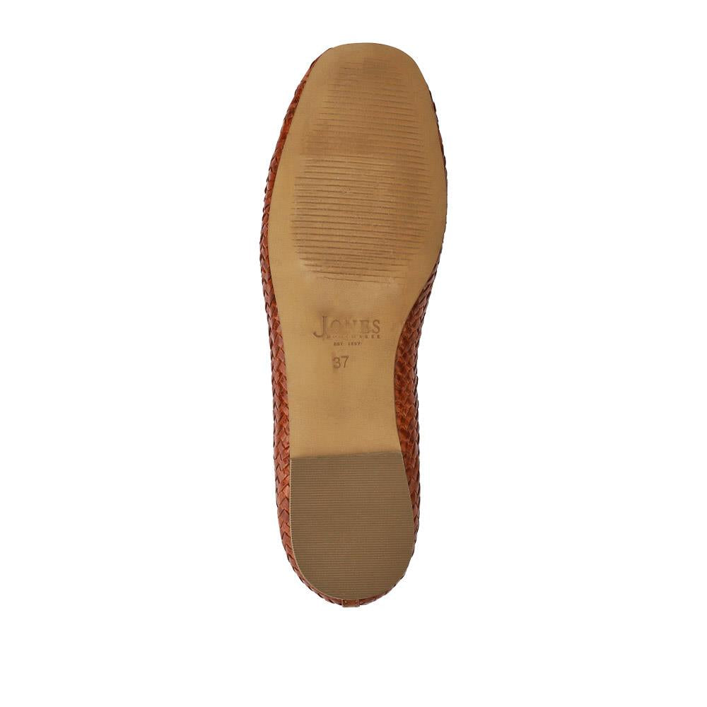 Tan